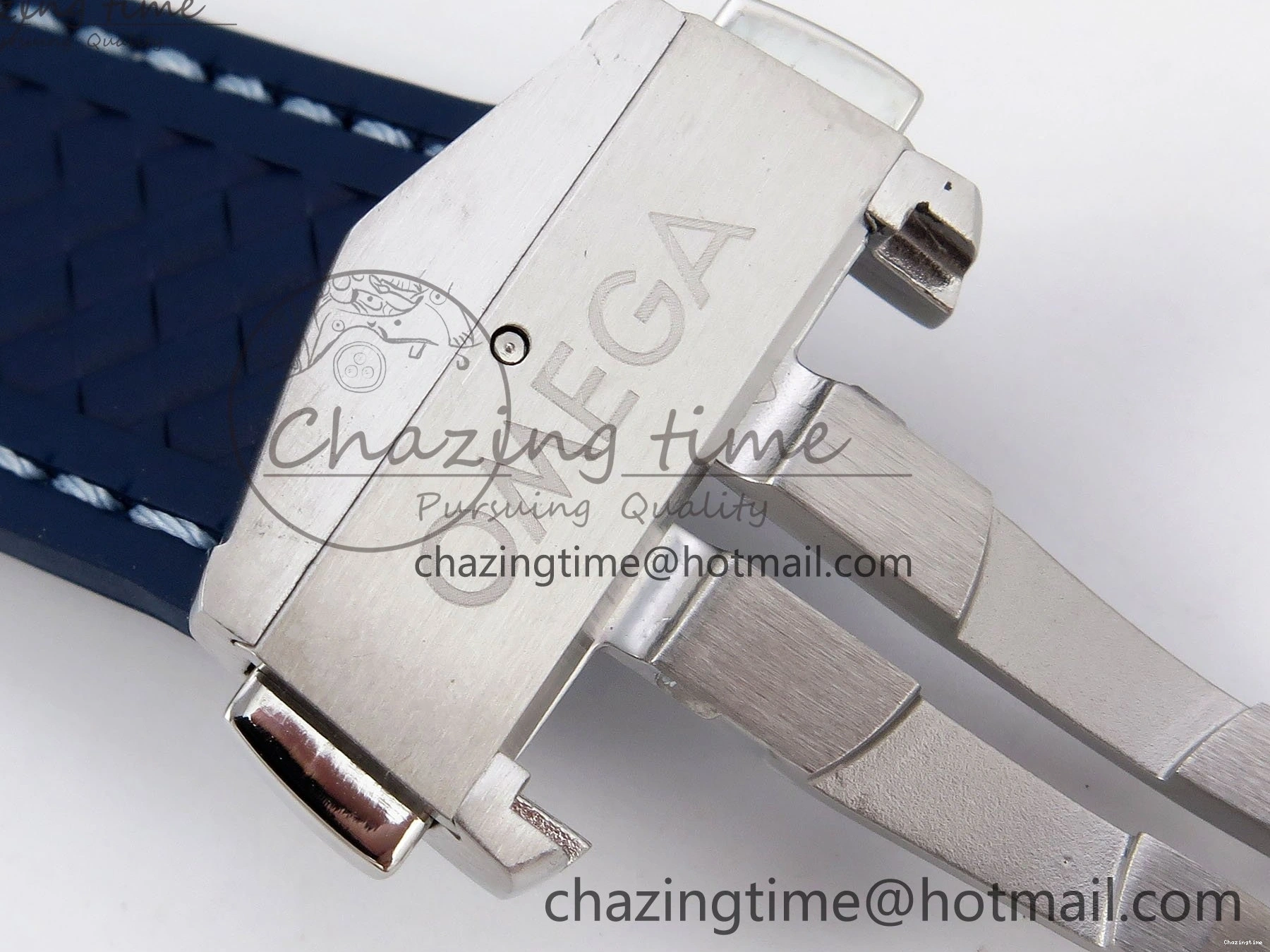 0226 Aqua Terra GMT Worldtimer 43mm VSF 1:1 Best Edition Deep Blue Dial on Blue Rubber Strap A8938 Super Clone QuickDry 7721